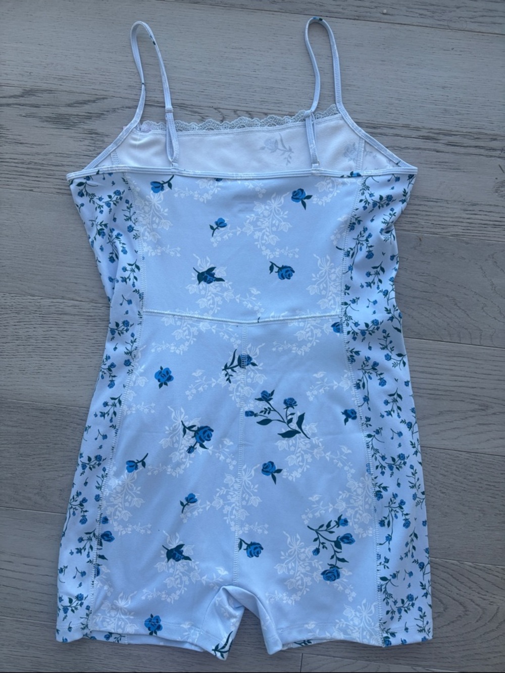 Wild Fable Butter Bliss Romper Size Large New NWT - Picture 3 of 4